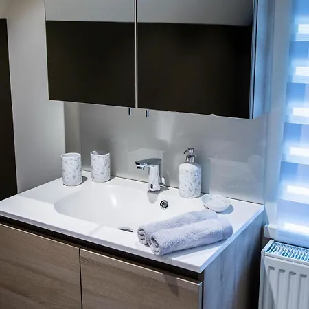 Holiday In With Bubble Bath And Sauna * Σπα